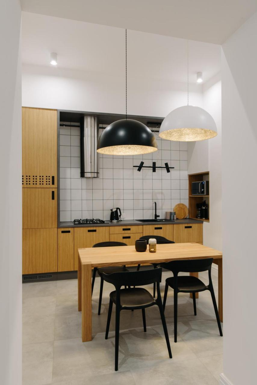 Apartment On Mikhalcuk Lviv Extérieur photo